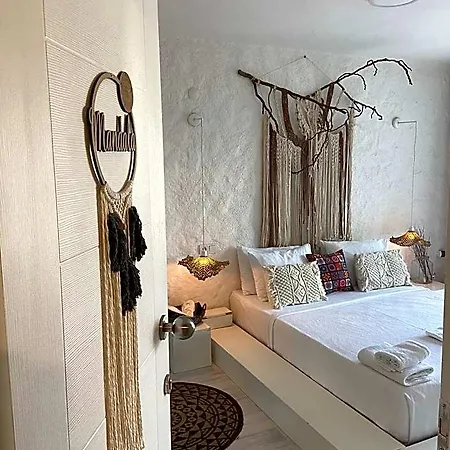 Hotel Bedroom Alacati Ciftlikkoyu